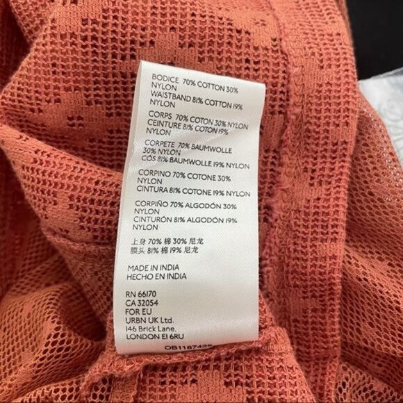 Free People Heartstrings Lace Crop Top With Puff Sleeve in Rose Size Large NWT - Picture 11 of 11